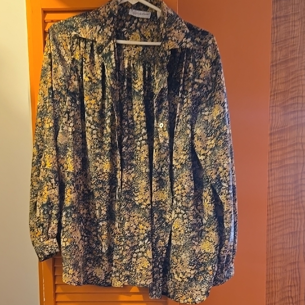 Floral Long Sleeve Blouse
